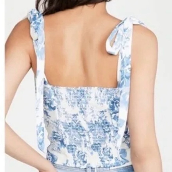 Reformation Ellora top in Olympia Size 2 - Picture 2 of 4